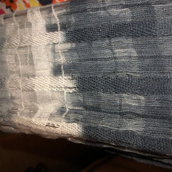 Scarves - Picture 3 of 4